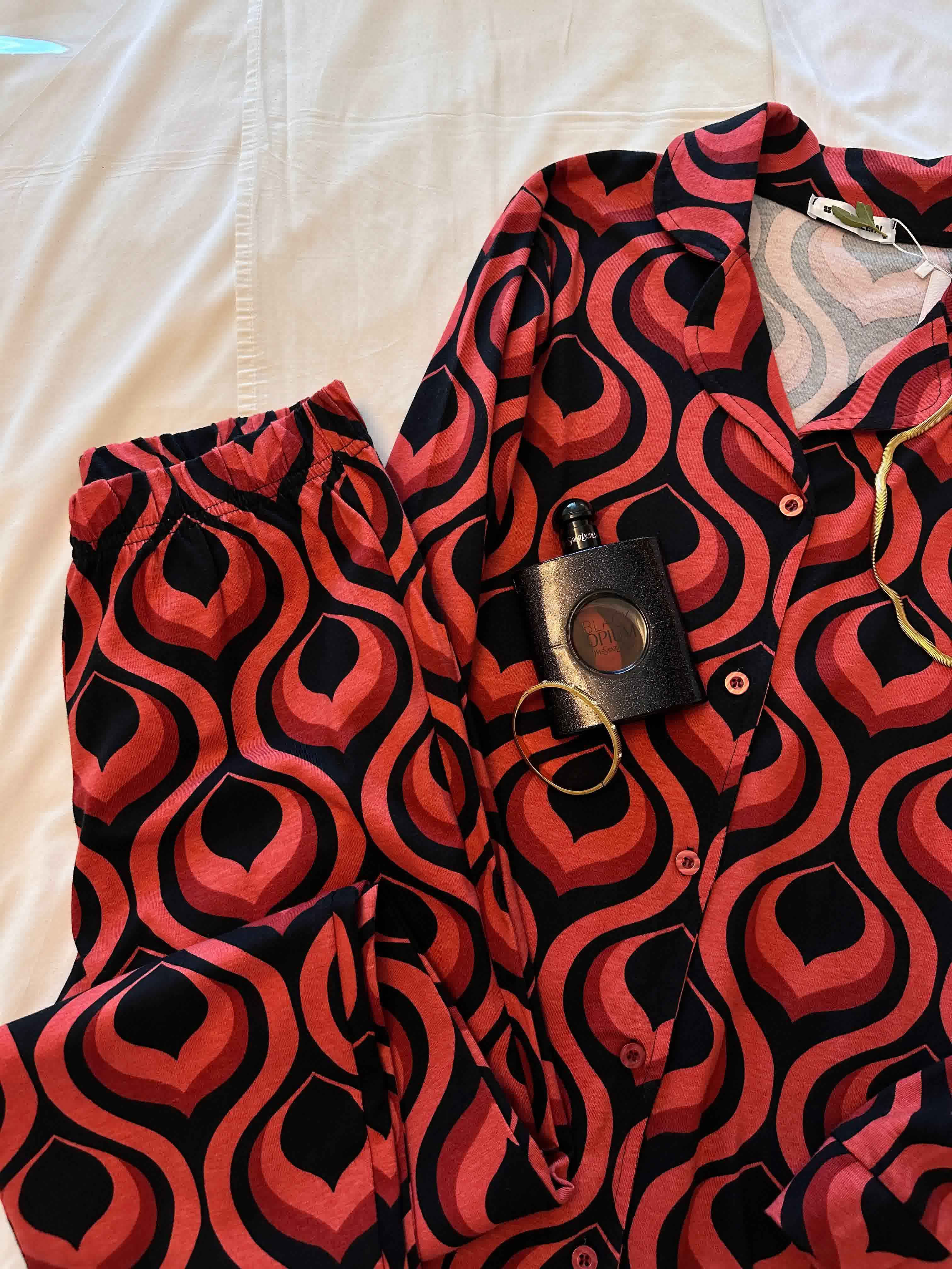 pyj miss klein rouge boutonné