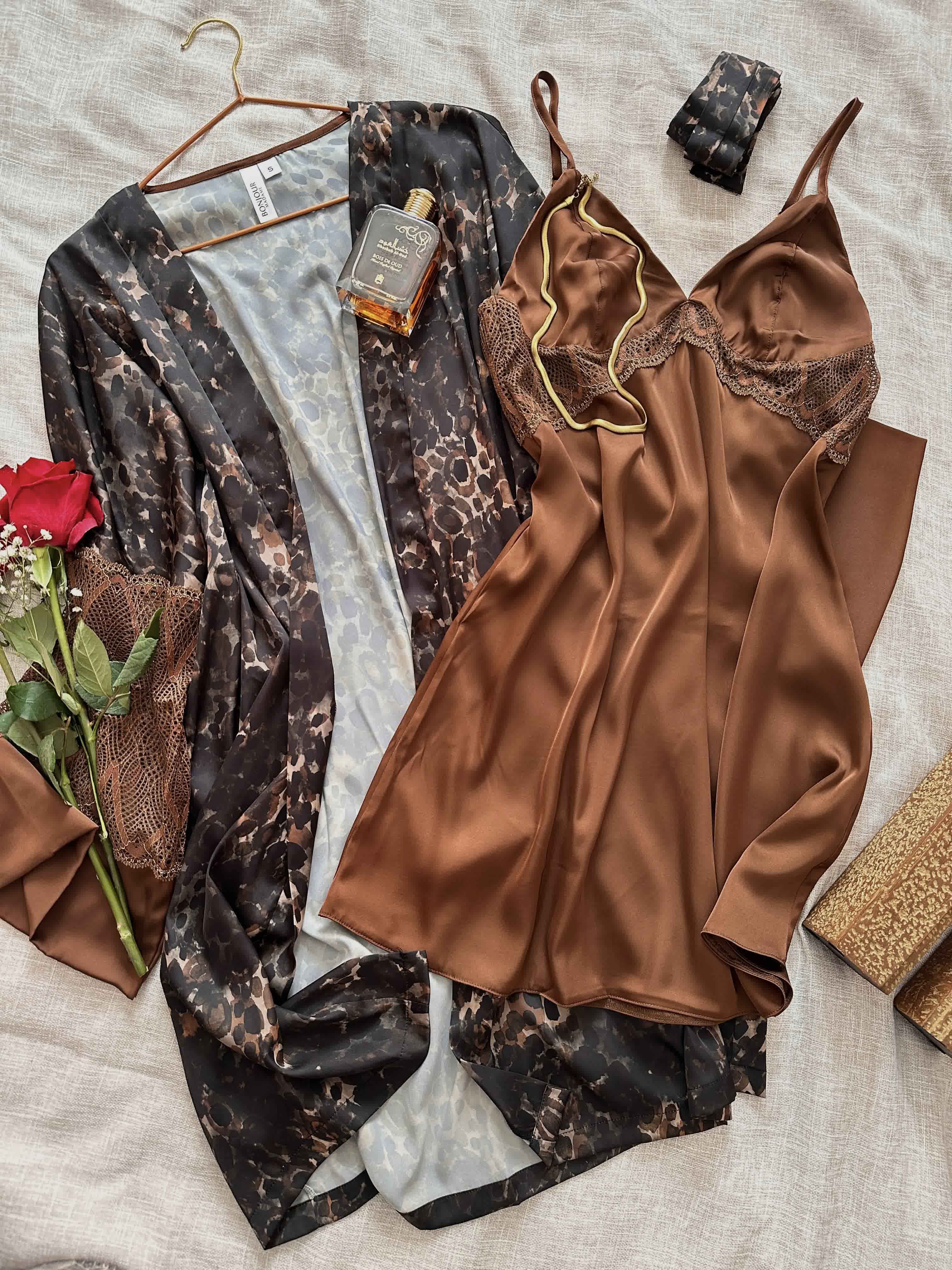 Deshabillé Bonjour maron