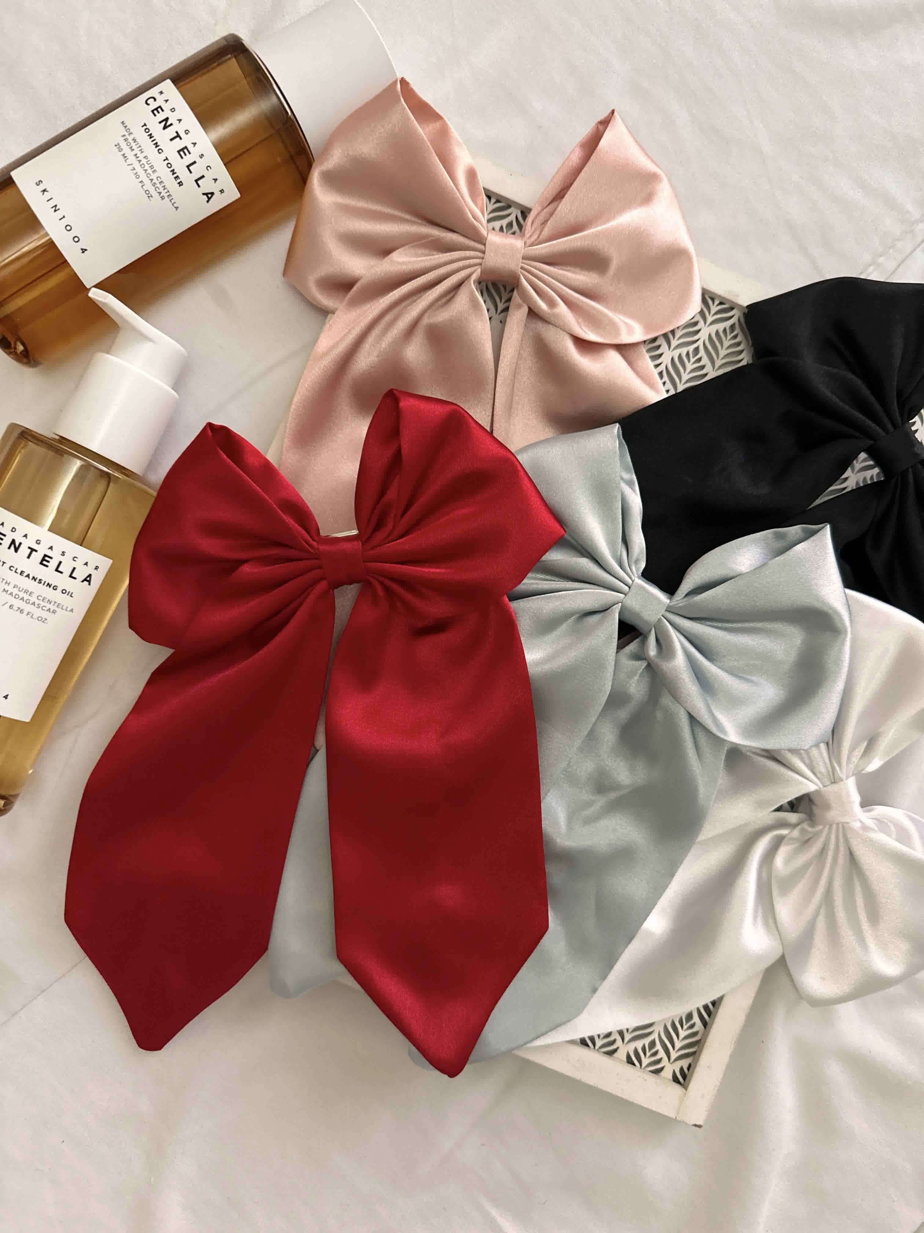 Pince à cheveux papillon