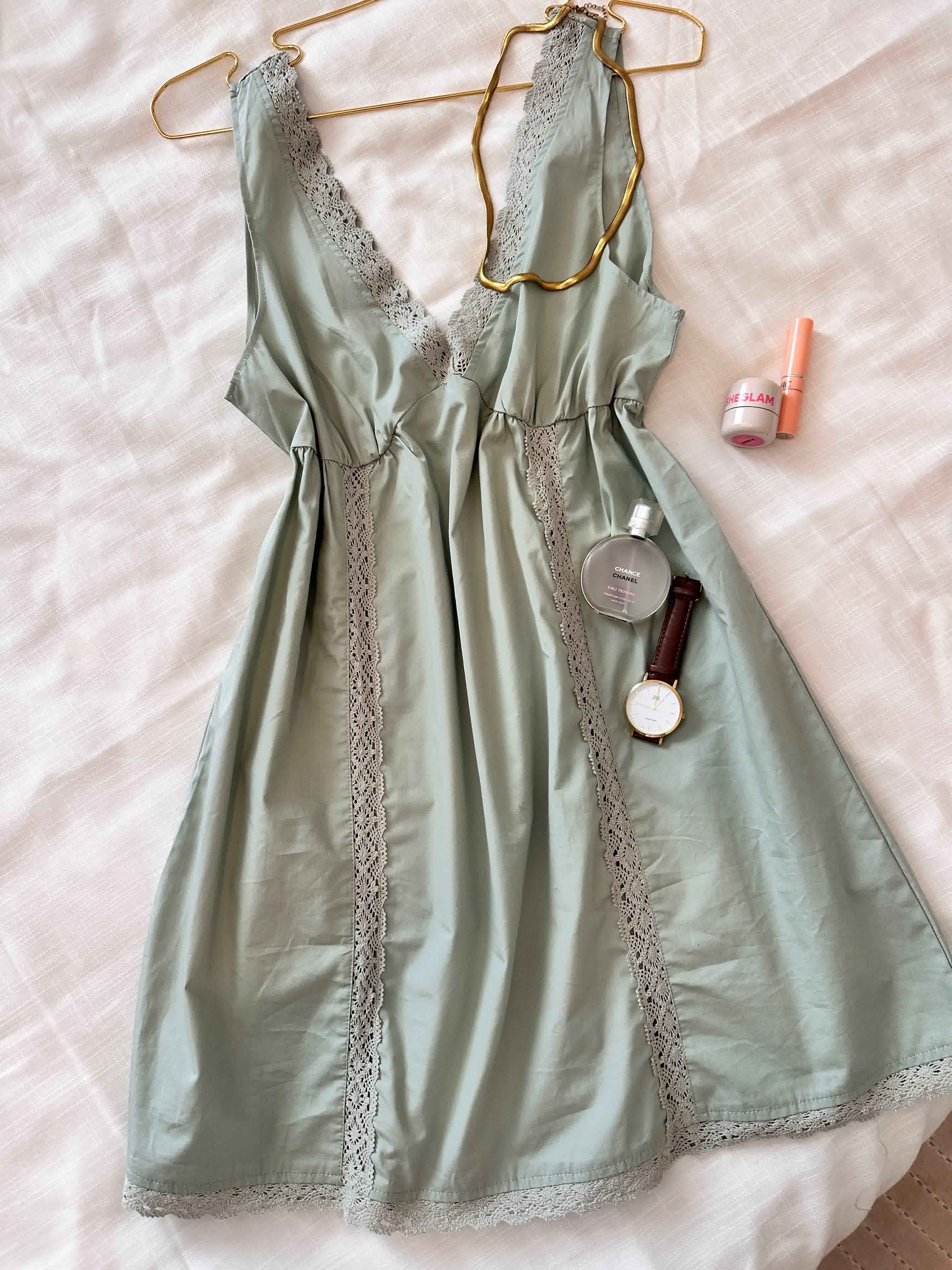 Robe Tress lin crochet decolté