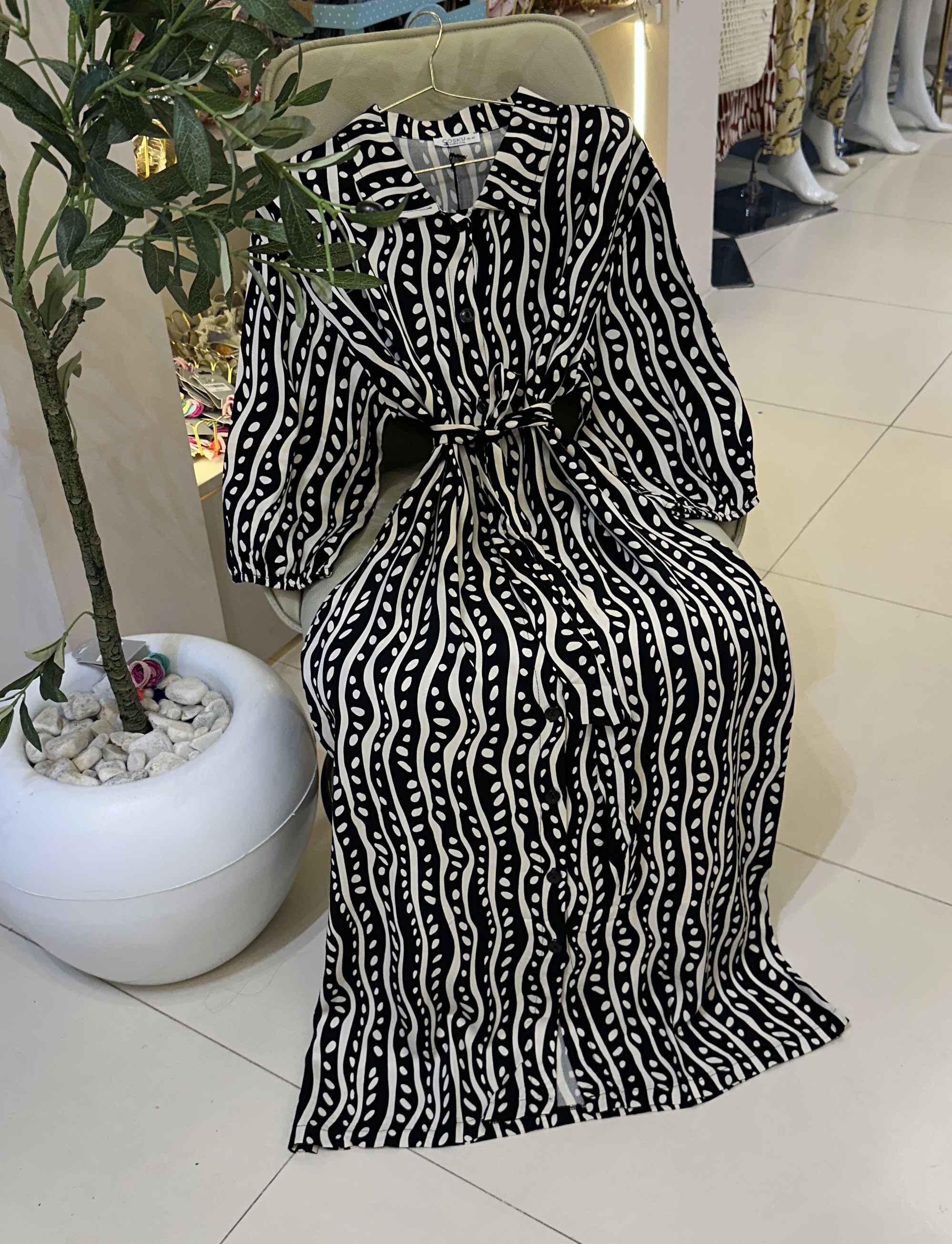 robe cosku noir/beige