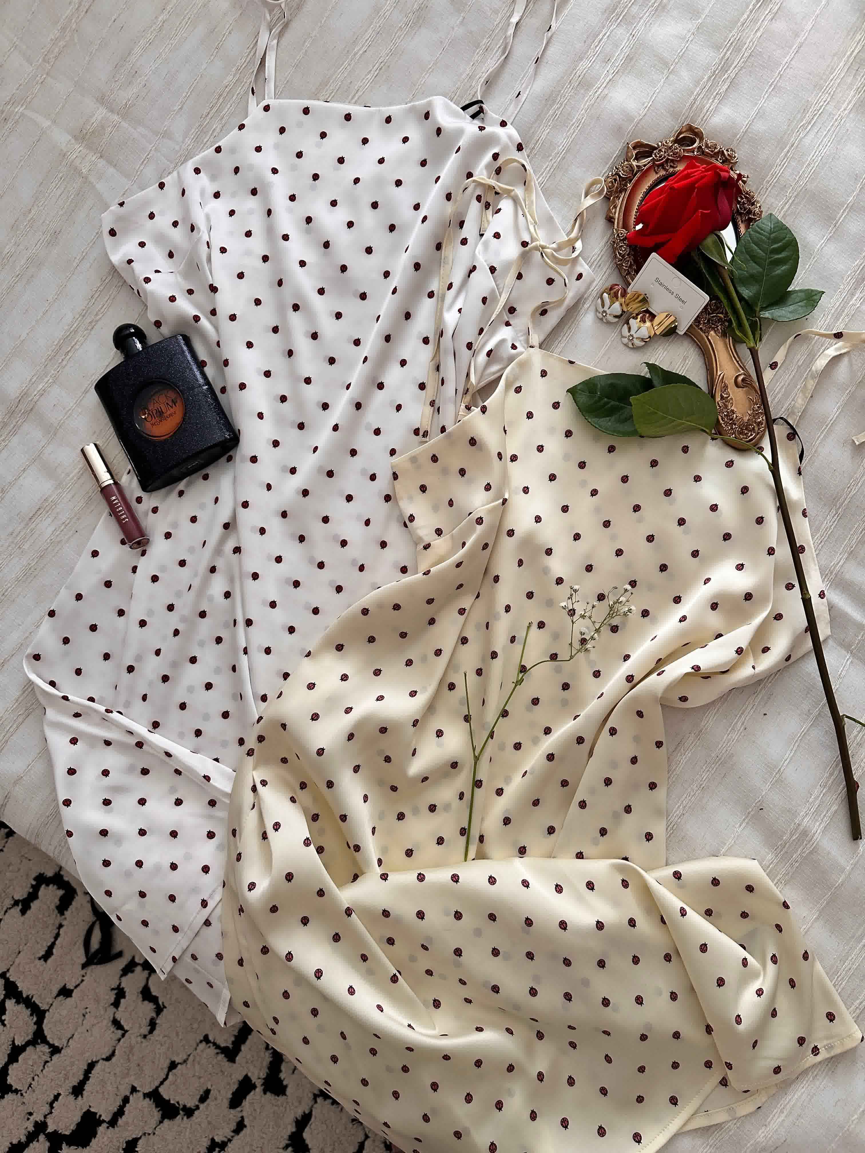 Robe coccinelle satin