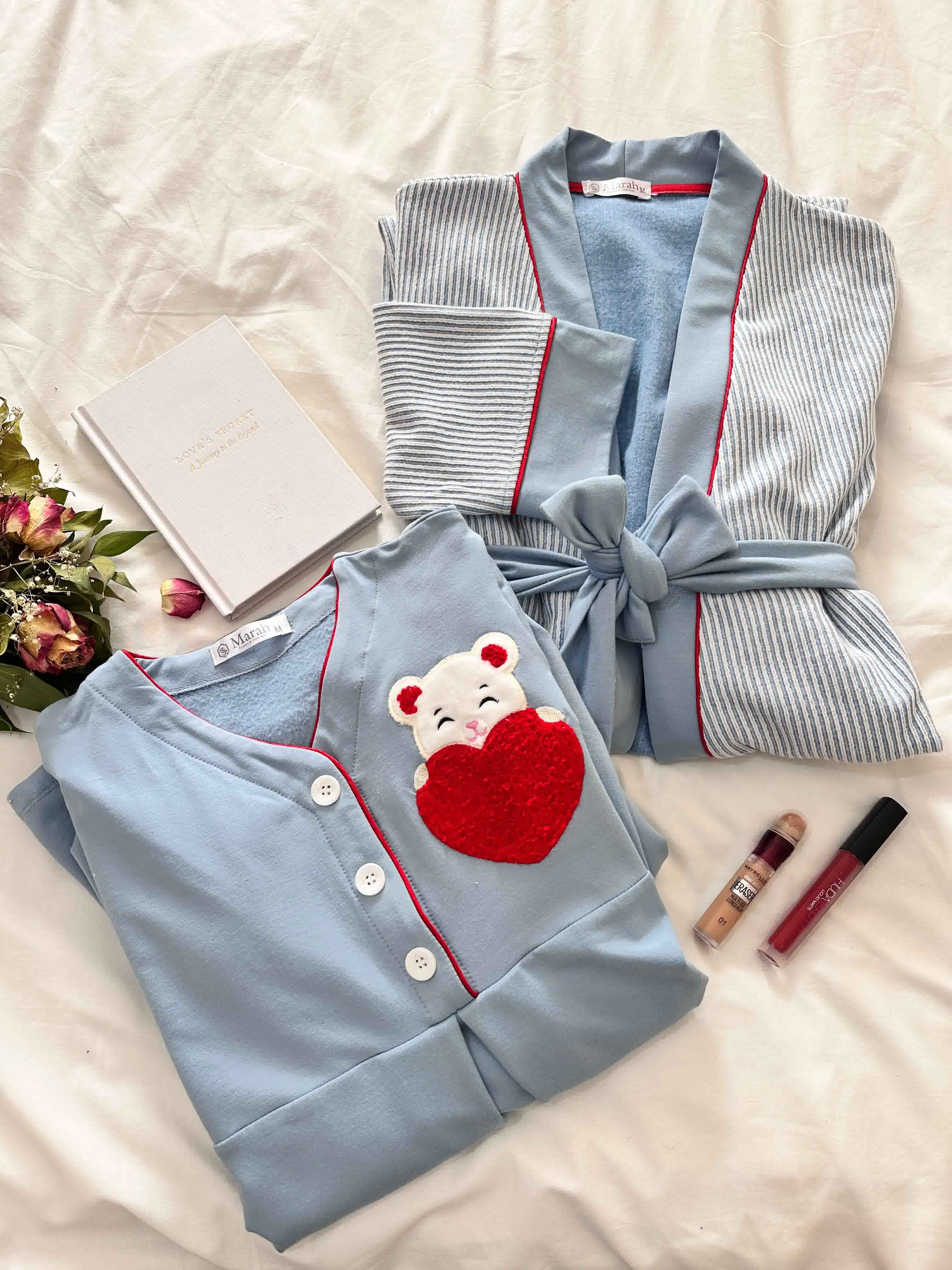 deshabillé marah rose et bleu femme enceinte